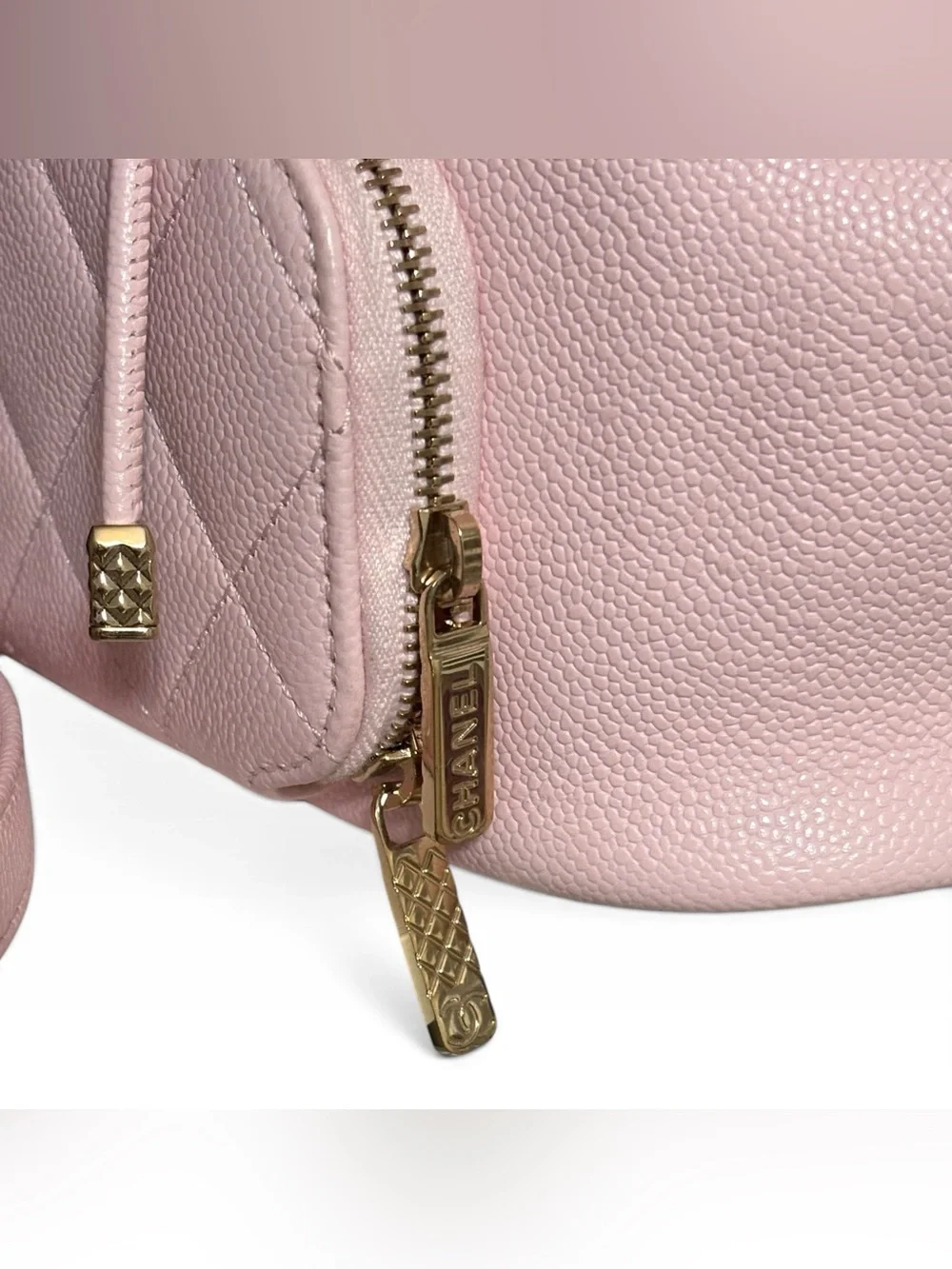 CHANEL Business Affinity Pink Caviar Bucket Bag